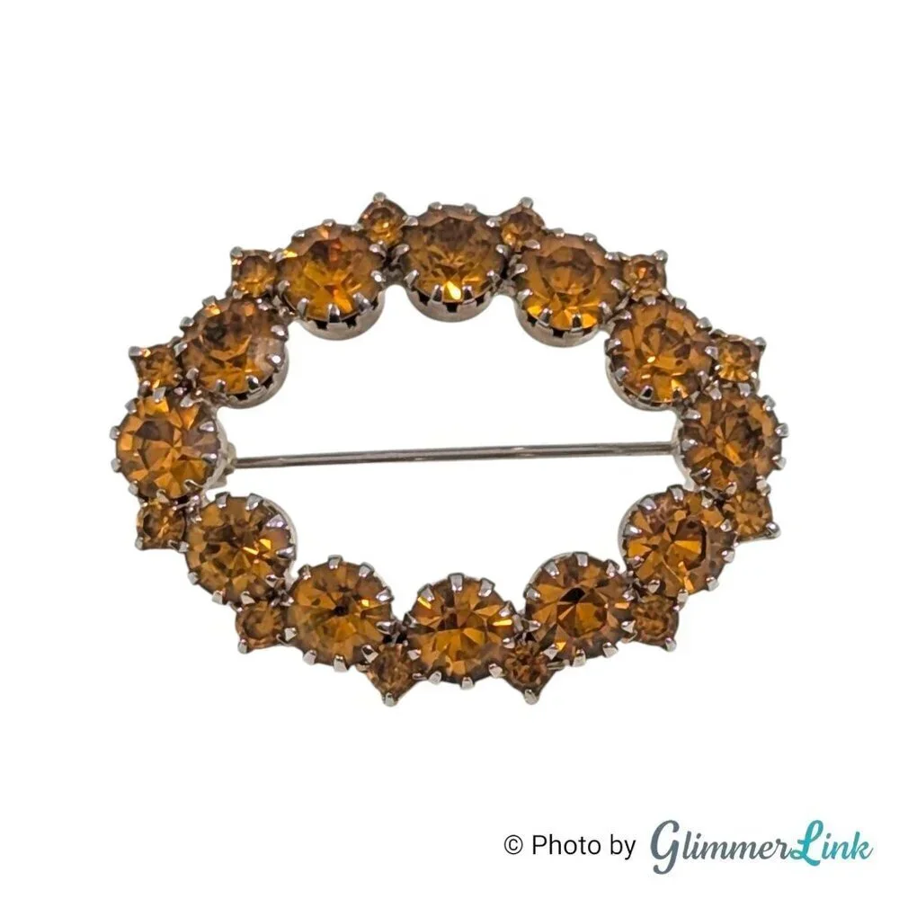 Vintage Oval Orange Rhinestones Autumn November Birthday Wreath Gold Tone Brooch